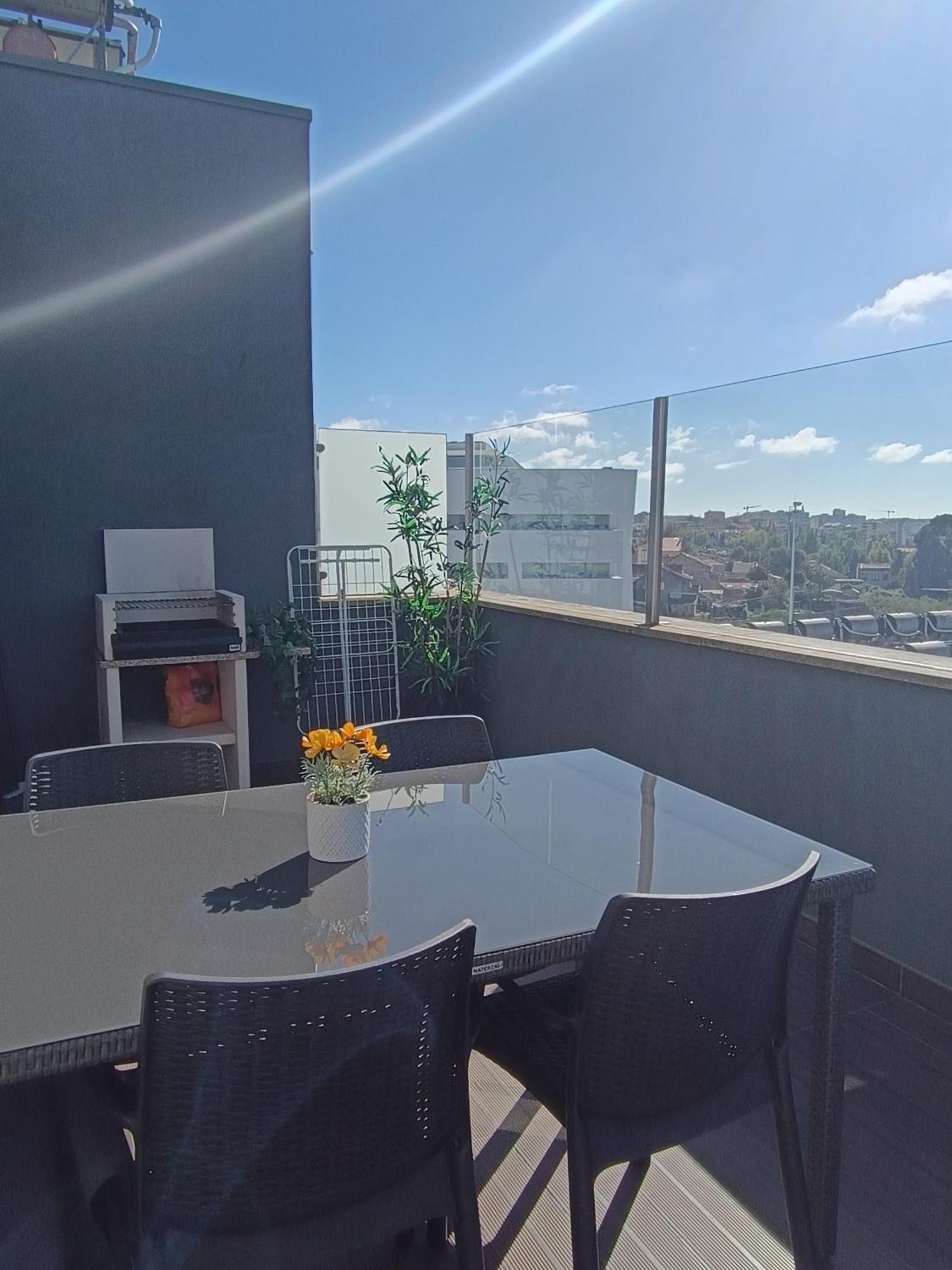 Sunset Terrace With Ac & Free Park Apartamento
